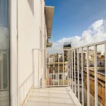 2br With Balcony * Gzira