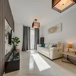 2br With Balcony Appartement *