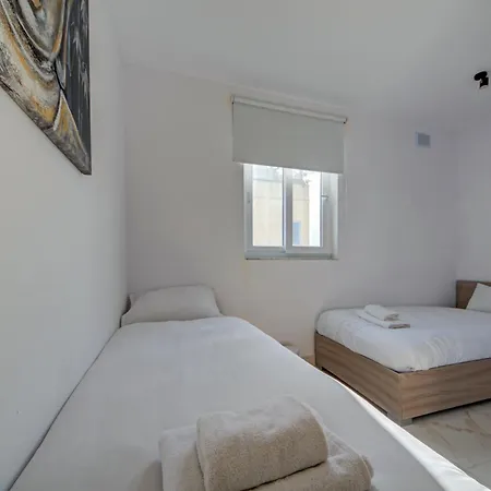 Lägenhet 2br With Balcony