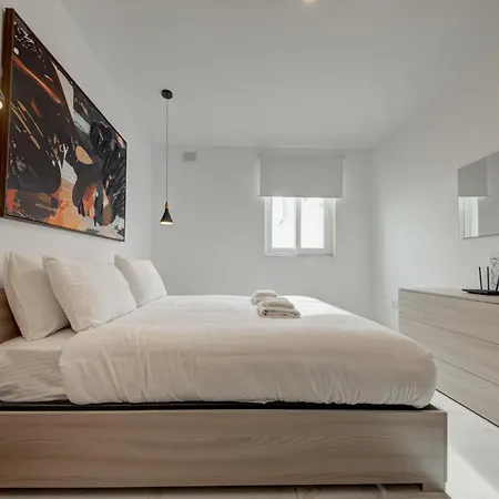 2br With Balcony Apartment
