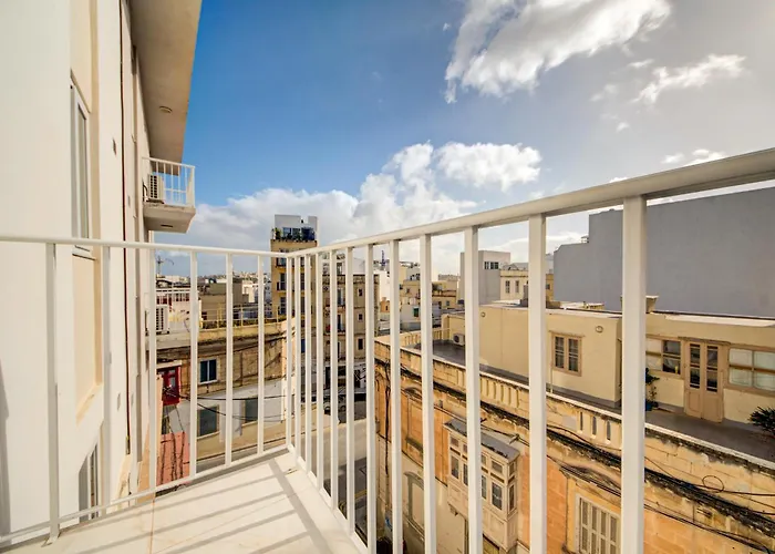 2br With Balcony * Gzira