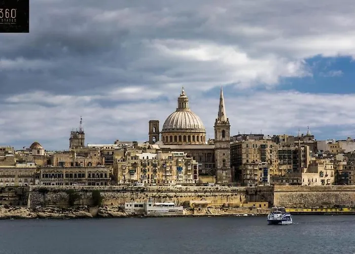 2br With Balcony Gzira